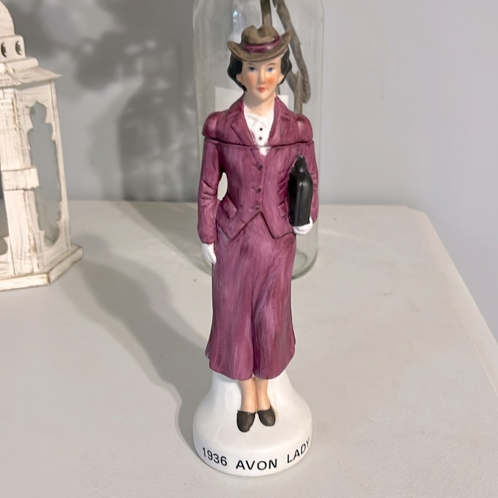 1936 Avon Lady Vintage 1980 Limited Edition National Association Avon